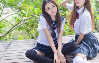 爱蜜社 – 水手服与Lavinia肉肉的奇妙碰撞：不可思议的美图合集，让人忍不住想多看一眼！