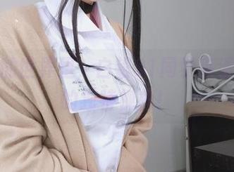 在黑丝的世界里，白银81同学高清分享她的独特视角！