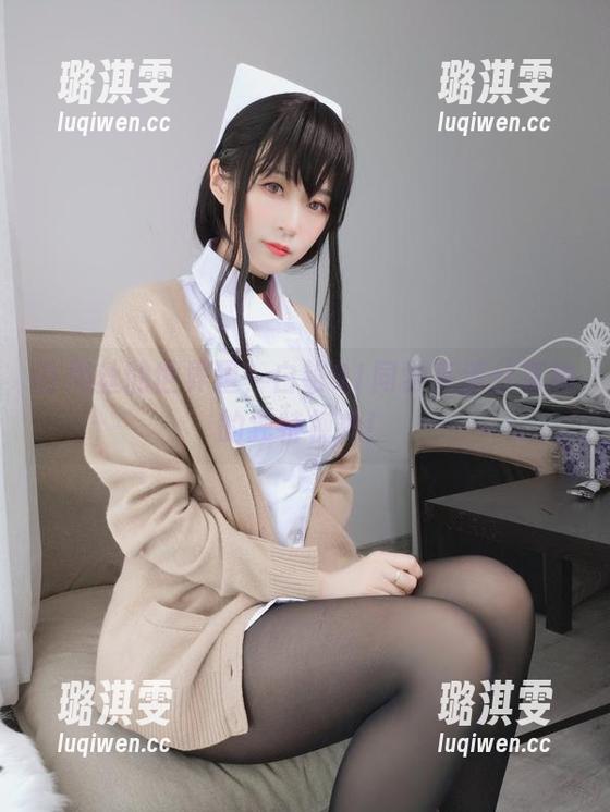 白银81 在黑丝的世界里,白银81同学高清分享她的独特视角!