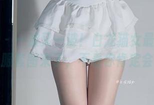 微密圈 – 一波又一波！白龙猫女最新肉丝秀禾服套图来了，不看你肯定会后悔