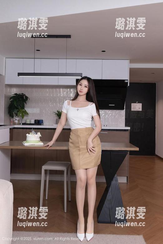 秀人网 - 徐莉芝Booty的妹妹，冒险与美图齐飞，图包里藏着你不知道的秘密！