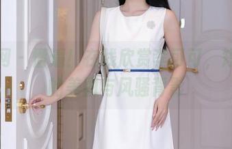 秀人网 – 懵逼！在线欣赏李可可，短裤中的美图与风骚背影