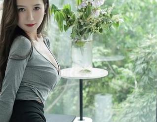 秀人网 – 是和服，是林文文yooki？看她的全套原图，绝了！