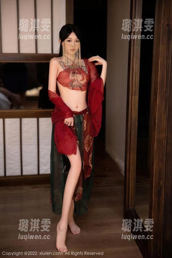 秀人网 - 套图里的糯美子nini，清纯到让人怀疑人生！这颜值我能忍多久？