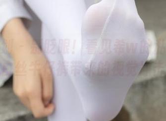 紧急企划 – 别眨眼！看见希w的私房图集，白丝牛仔裤带来的视觉冲击！