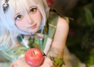 莱可Raika的丝袜写真集：让人捧腹的‘美’与‘幽’不期而遇！