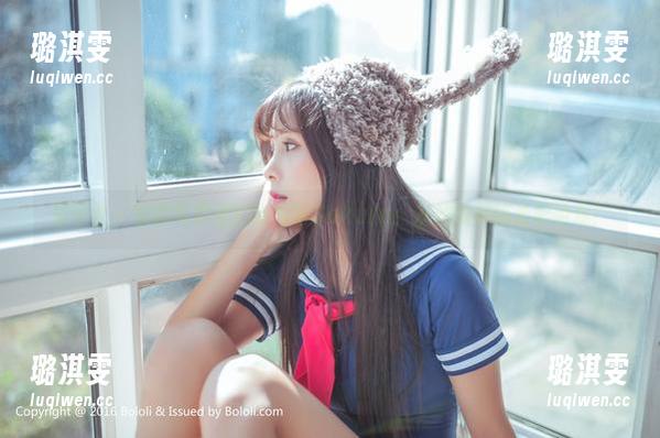 菠萝社-猫九酱Sakura 菠萝社 - 私房写真里的猫九酱Sakura:灰丝的神秘光影游戏!