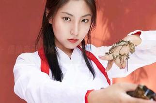 蜜桃社 – 借助杏子的妹妹写真集，拯救你的单身生活资源！