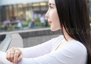 蜜桃社 – 黑白无界限：韩贝贝私拍套图让人心神荡漾
