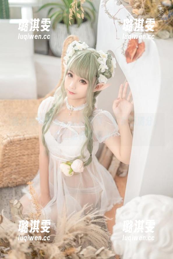 蠢沫沫的无圣光教师写真，真实感满分，虚假照样没得救！