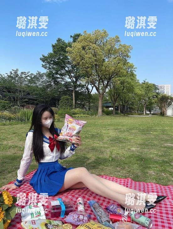 微密圈 - 软妹小九九的写真下载攻略：反差御姐不是谁都能驾驭的！