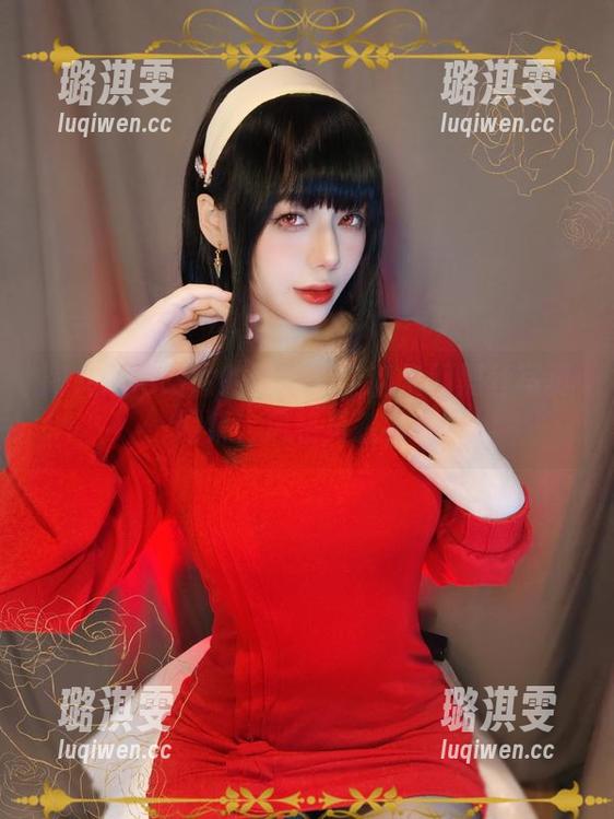 阿九从不咕咕的野心：定制渔网黑丝写真图集，风格真独特！