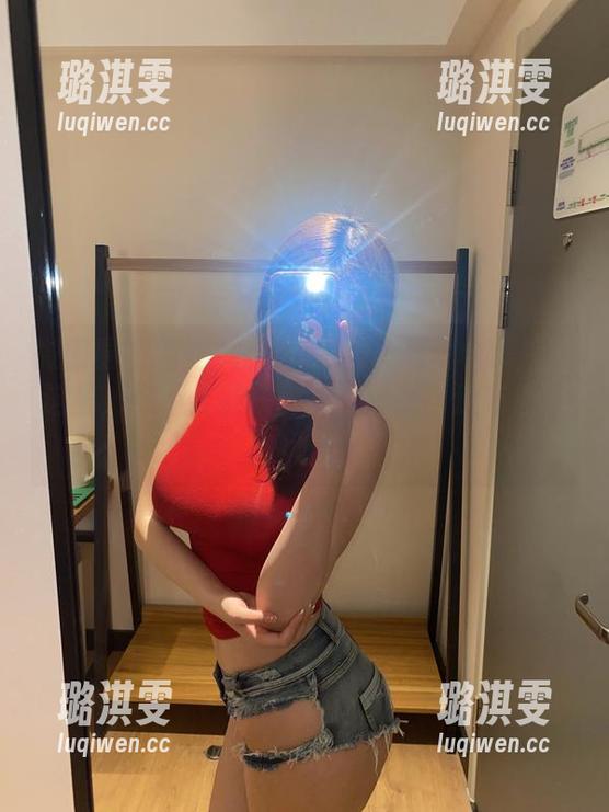 雪怡妹纸 微密圈 - 雪怡妹纸4.19嘉宾写真合集:在这里,你不仅能获得视听享受,还有心灵鸡汤!